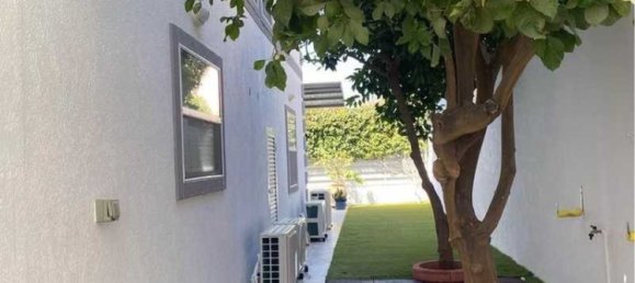 Casa de 4 dormitorios en Agios Athanasios, Cyprus No. 14675 9