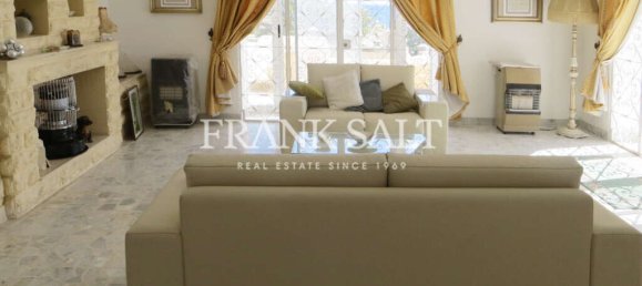 3 bedrooms Villa in Marsaskala, Malta No. 6272 2