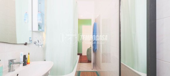 Apartamento de 4 dormitorios en Riccione, Italy No. 326797 21