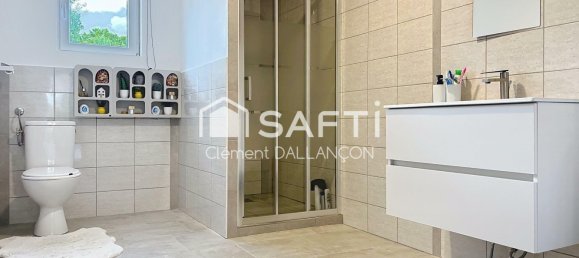 Casa de 3 dormitorios en Saint-Quentin, France No. 349064 9