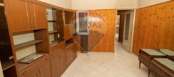 2 bedrooms House in Misterbianco, Italy No. 380120 5