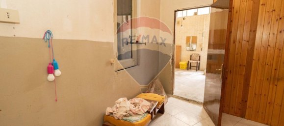 2 bedrooms House in Misterbianco, Italy No. 380120 24