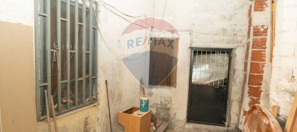 2 bedrooms House in Misterbianco, Italy No. 380120 21