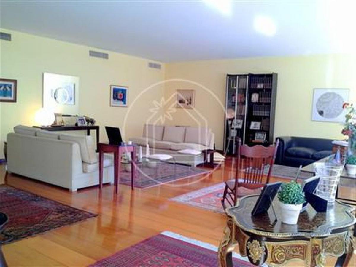 4 bedrooms Apartment in Rio de Janeiro, Brazil No. 548143