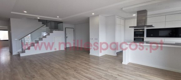 Dúplex de 4 dormitorios en Montijo, Portugal No. 86207 10