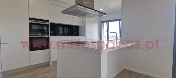 Dúplex de 4 dormitorios en Montijo, Portugal No. 86207 5