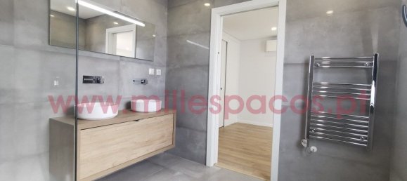 Dúplex de 4 dormitorios en Montijo, Portugal No. 86207 39