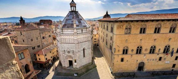 4 غرف نوم شقة في Pistoia, Italy رقم 234296 7