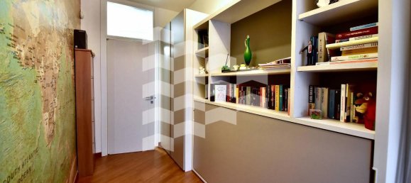 3 rooms Apartment in Milan, Italy No. 248099 15