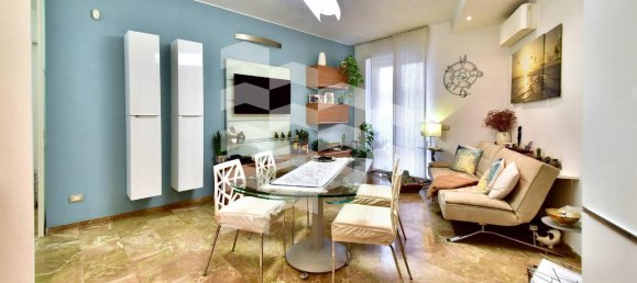 3 rooms Apartment in Milan, Italy No. 248099 5