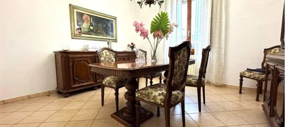 Casa de 5 divisões em Prato, Italy N.º 41659 7