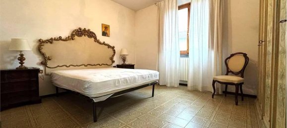 Casa de 5 divisões em Prato, Italy N.º 41659 16