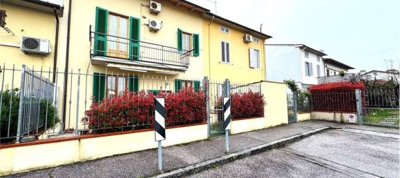 Casa de 5 divisões em Prato, Italy N.º 41659 2