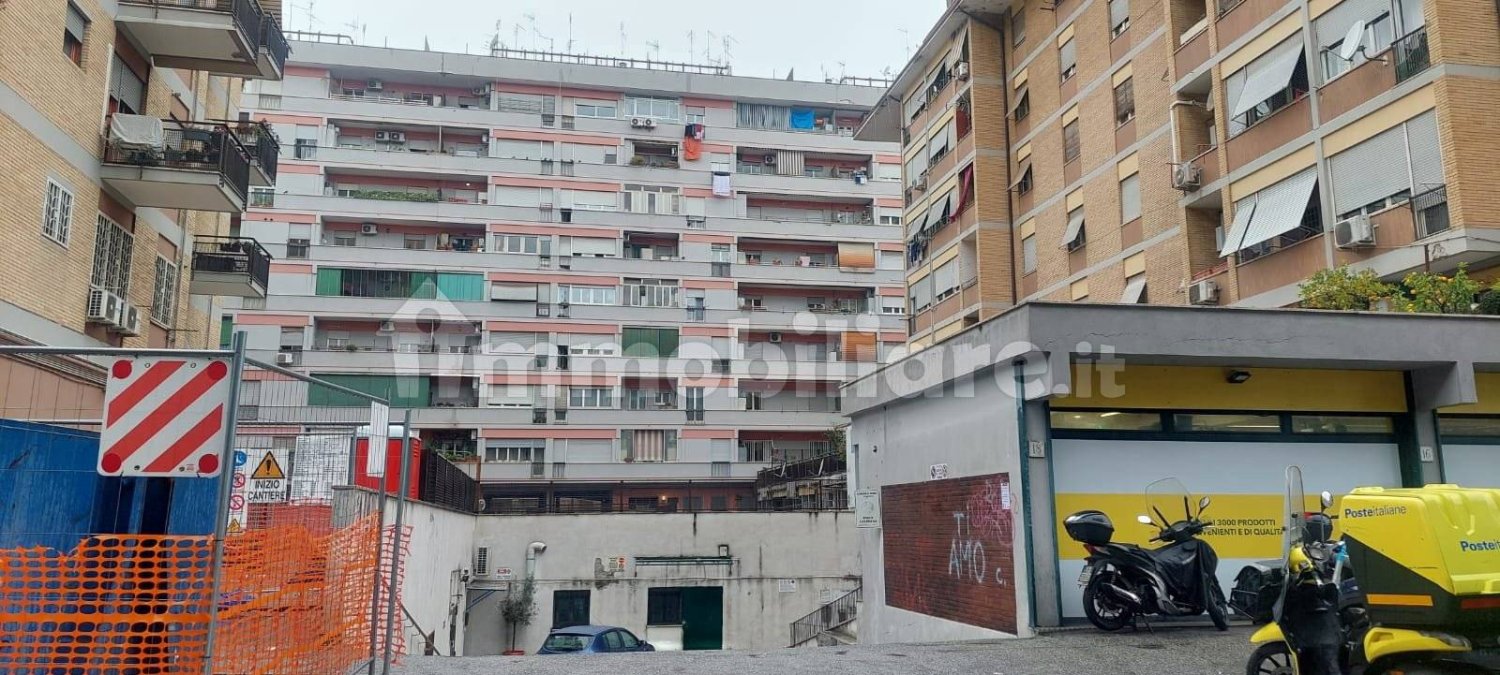 Garage in Rome, Italy 28m², Nr. 226187