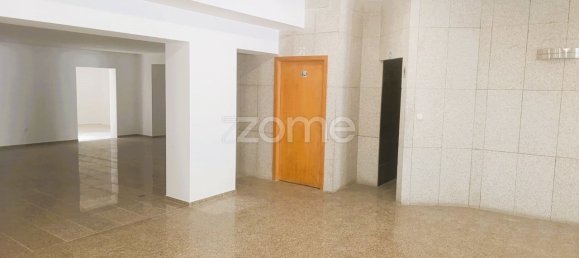 Propriété commerciale à Muro, Portugal 453m² No. 60680 9