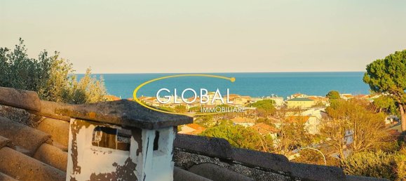 8 rooms Villa in Numana, Italy No. 212357 6