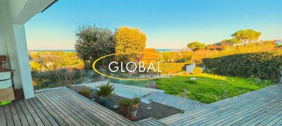 8 rooms Villa in Numana, Italy No. 212357 16