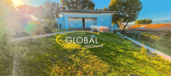 8 rooms Villa in Numana, Italy No. 212357 12