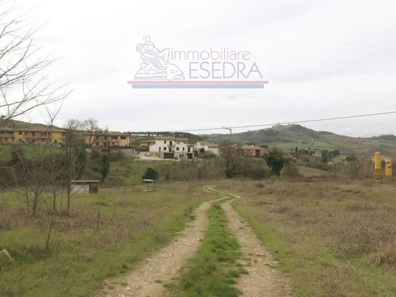 3000m² Land in Todi, Italy No. 119767