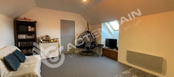 4 bedrooms House in Joue-les-Tours, France No. 72675 11