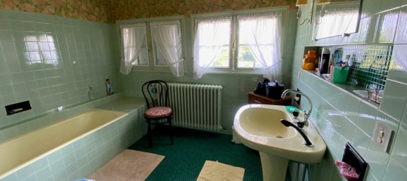 5 bedrooms House in Saint-Doulchard, France No. 87010 16