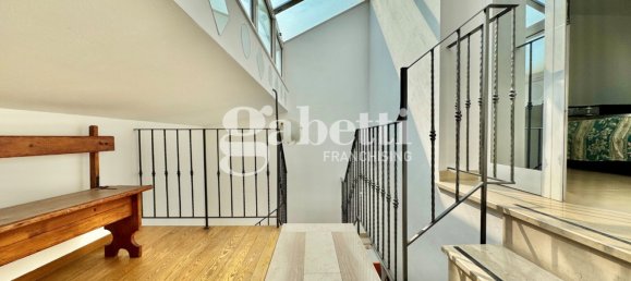 4 bedrooms Apartment in Florence, Italy No. 350935 17