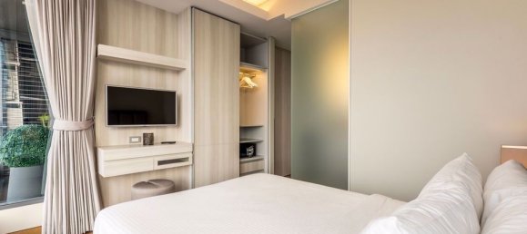 2 bedrooms Condo in The Lumpini 24 Bangkok, Thailand No. 30151 8