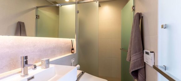 2 bedrooms Condo in The Lumpini 24 Bangkok, Thailand No. 30151 10