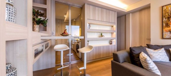 2 bedrooms Condo in The Lumpini 24 Bangkok, Thailand No. 30151 3