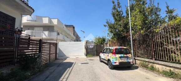  قطعة أرض في Casandrino, Italy رقم 376797 7