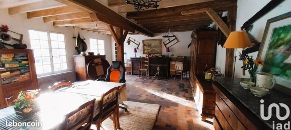 Casa de 5 dormitorios en Chassant, France No. 50336 3