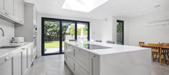 5 bedrooms House in Barnet, United Kingdom No. 6452 13