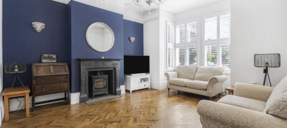 5 bedrooms House in Barnet, United Kingdom No. 6452 9