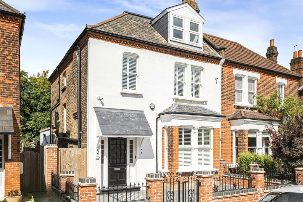 5 bedrooms House in Barnet, United Kingdom No. 6452