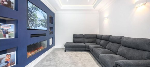 5 bedrooms House in Barnet, United Kingdom No. 6452 20