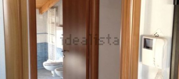 2 bedrooms Penthouse in Cantello, Italy No. 255415 10