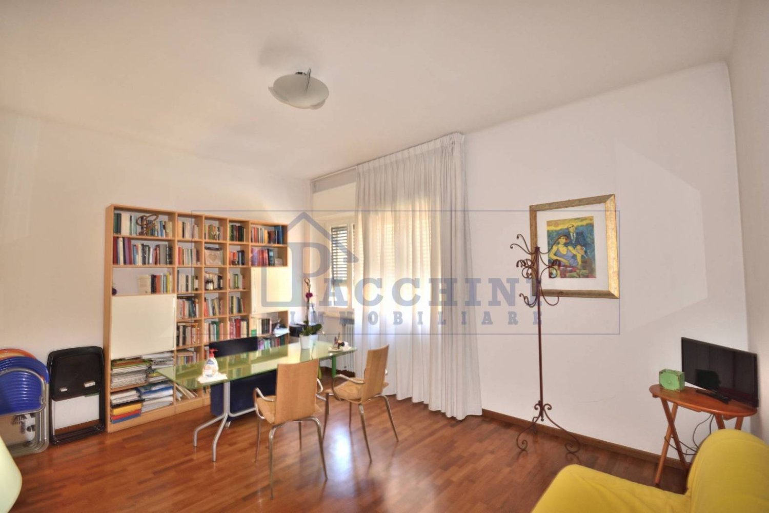 Apartamento de 2 dormitorios en Pisa, Italy No. 352020