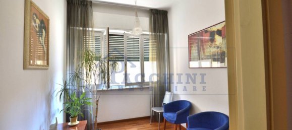 Apartamento de 2 dormitorios en Pisa, Italy No. 352020 4