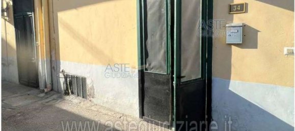 3 rooms Apartment in Ottaviano, Italy No. 13796 2