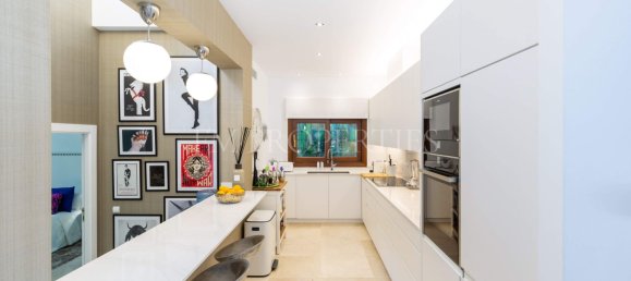 4 bedrooms Villa in La Quinta, Spain No. 74539 20