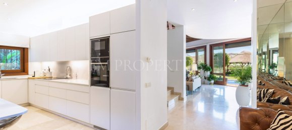 4 bedrooms Villa in La Quinta, Spain No. 74539 19