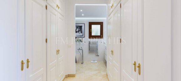 4 bedrooms Villa in La Quinta, Spain No. 74539 23