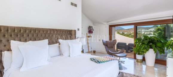 4 bedrooms Villa in La Quinta, Spain No. 74539 33