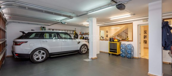 4 bedrooms Villa in La Quinta, Spain No. 74539 38