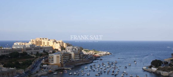 Hotel de 6 dormitorios en Saint Julian's, Malta No. 3493 2