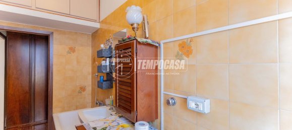 2 rooms Apartment in Milan, Italy No. 339028 12