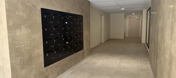 2 bedrooms Apartment in Nimes, France No. 317155 2