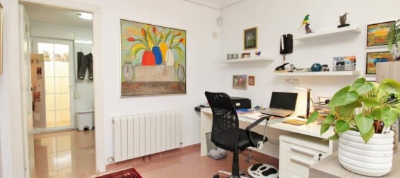 Casa de 3 dormitorios en Alicante, Spain No. 136208 10