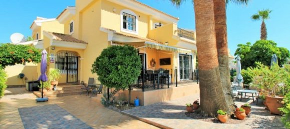 Casa de 3 dormitorios en Alicante, Spain No. 136208 37