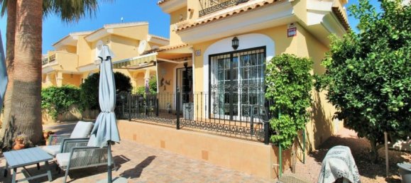 Casa de 3 dormitorios en Alicante, Spain No. 136208 2